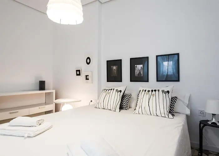Alhondiga Suite Apartment With Terrace